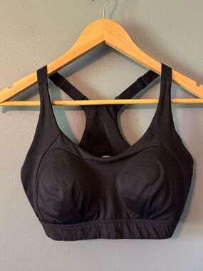 Gymshark RACER BACK SPORTS BRA
Medium Support